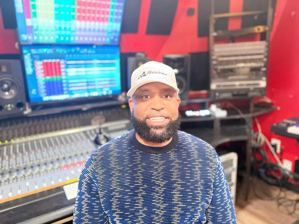 Justin "Ja Mixdowns" Hicks